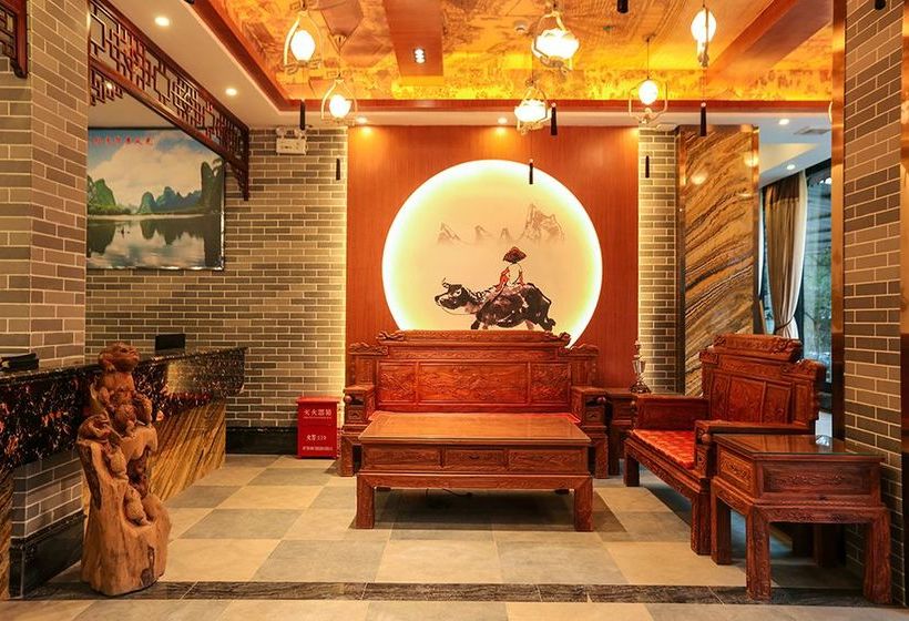 Otel Yangshuo Longting
