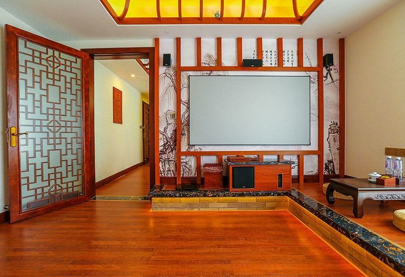 Otel Yangshuo Longting