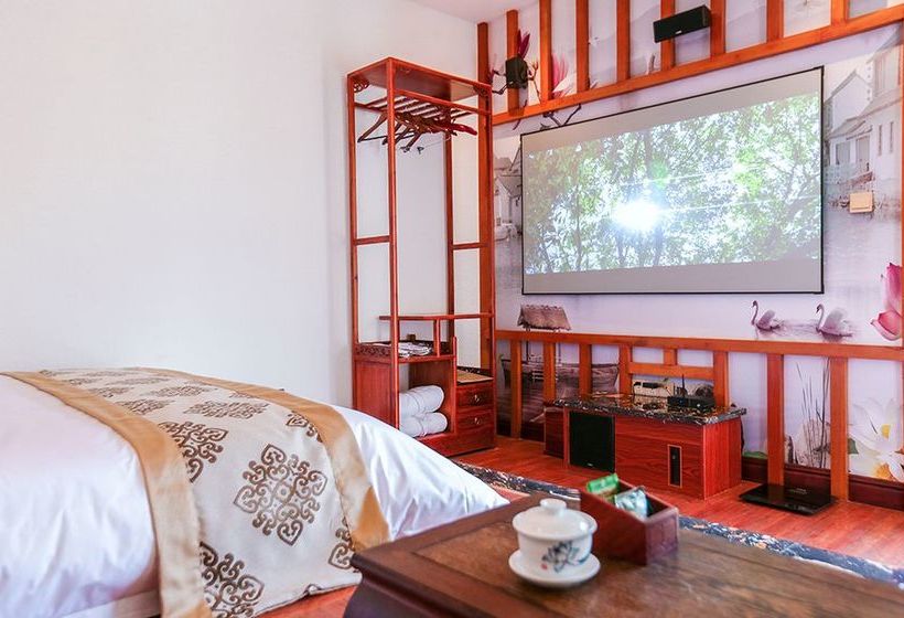 Otel Yangshuo Longting