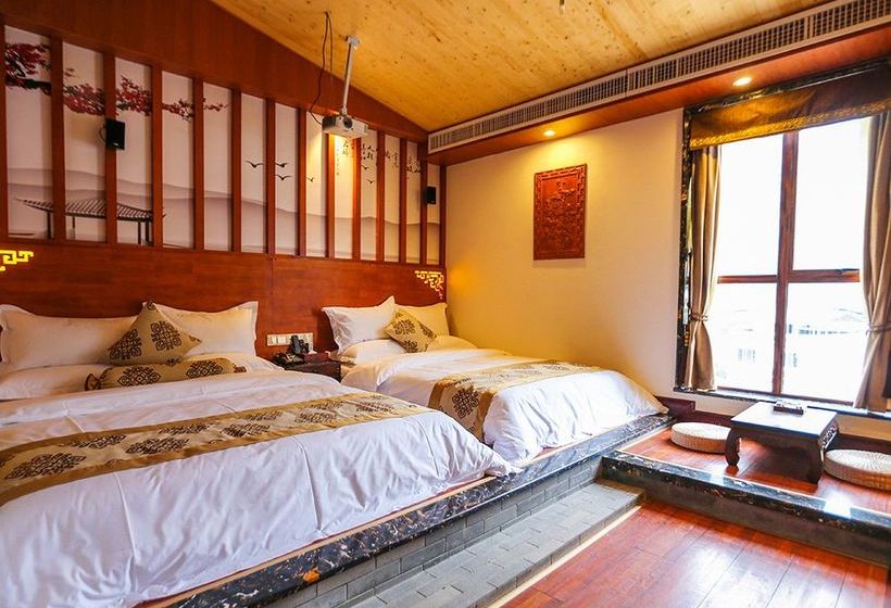 Otel Yangshuo Longting