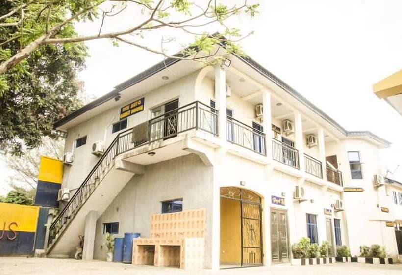 پانسیون Ben Auto