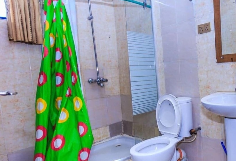 پانسیون Ben Auto