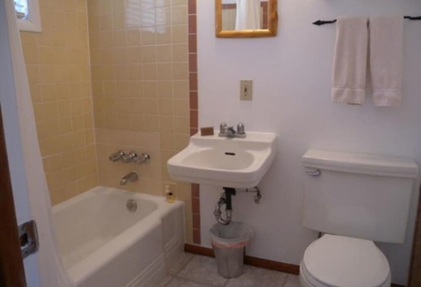 펜션 Redstone Cliffs Lodge