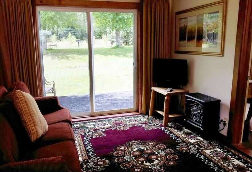 펜션 Redstone Cliffs Lodge