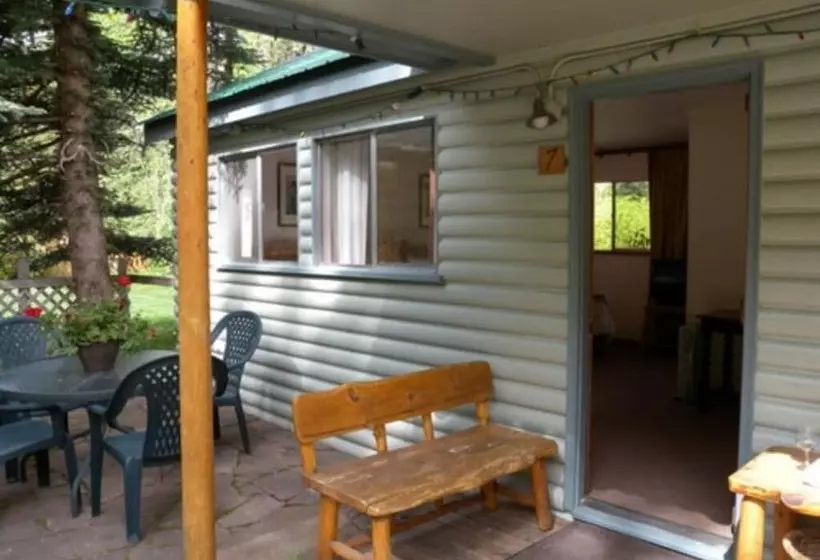 Majatalo Redstone Cliffs Lodge