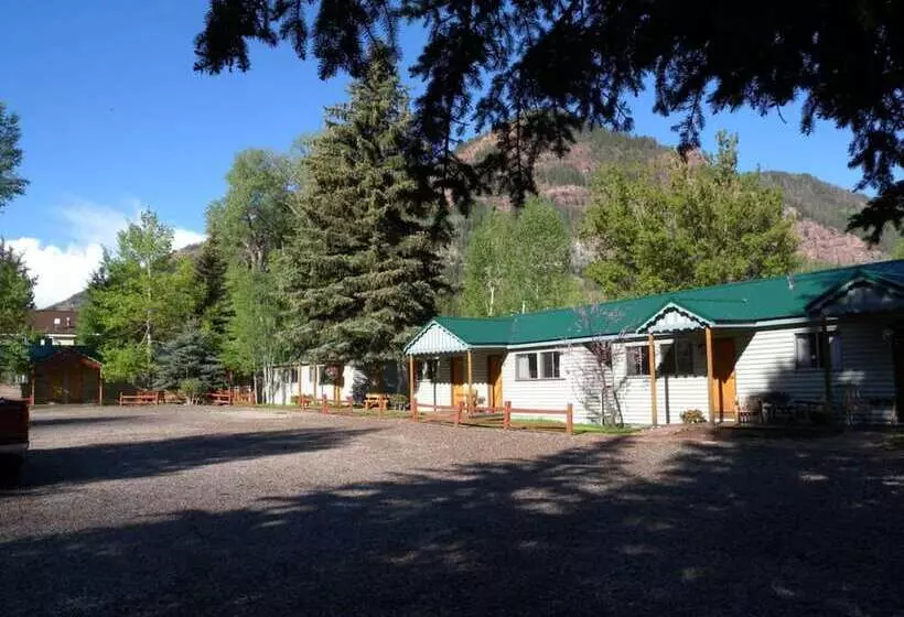 Majatalo Redstone Cliffs Lodge