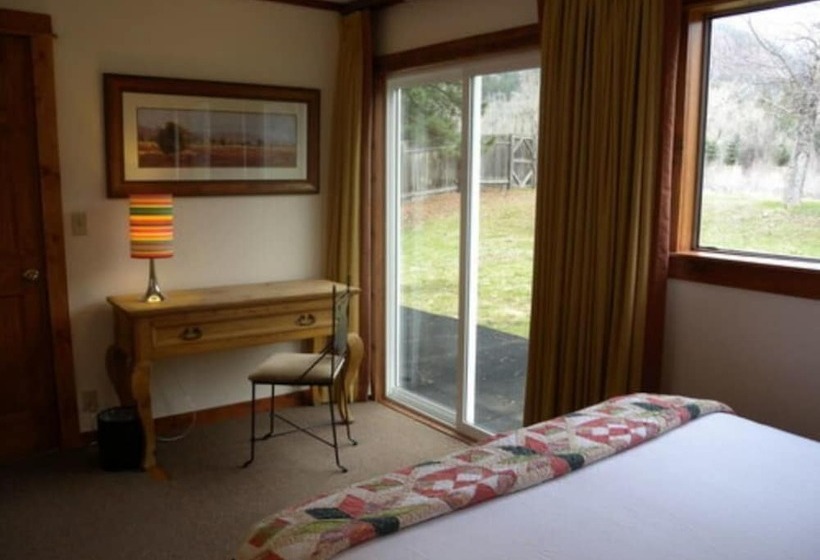 펜션 Redstone Cliffs Lodge