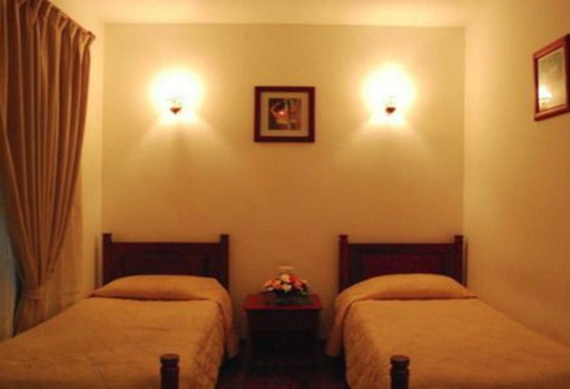 פנסיון Vayakorn House