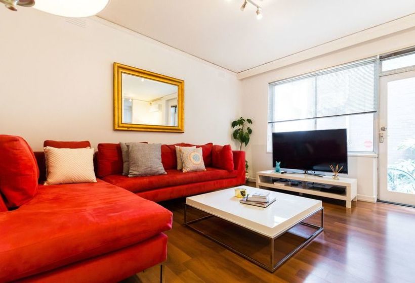 Selena, 2bdr South Yarra Apartment