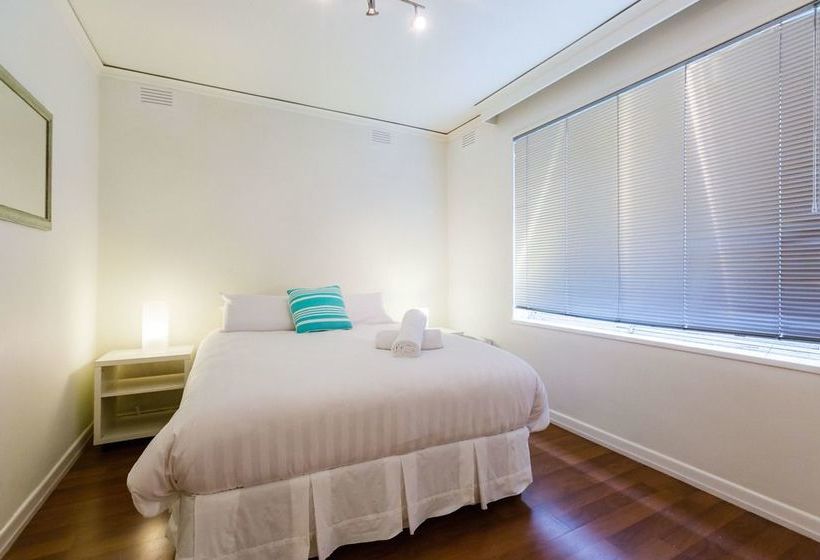 Selena, 2bdr South Yarra Apartment