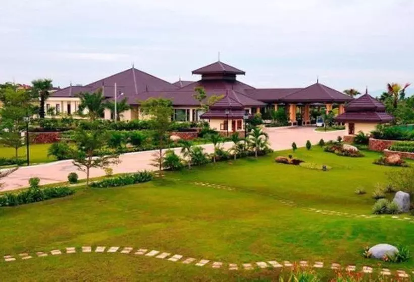 هتل The  Amara