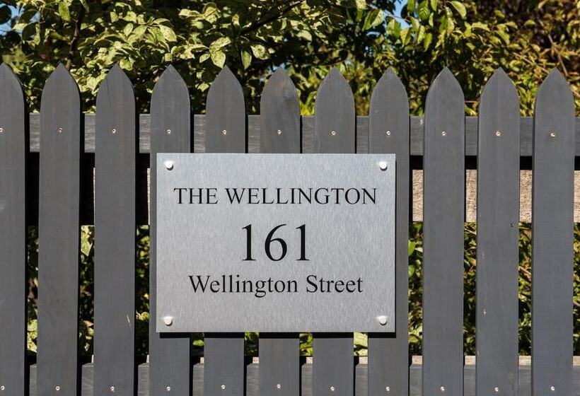 The Wellington Bed And Breakfast