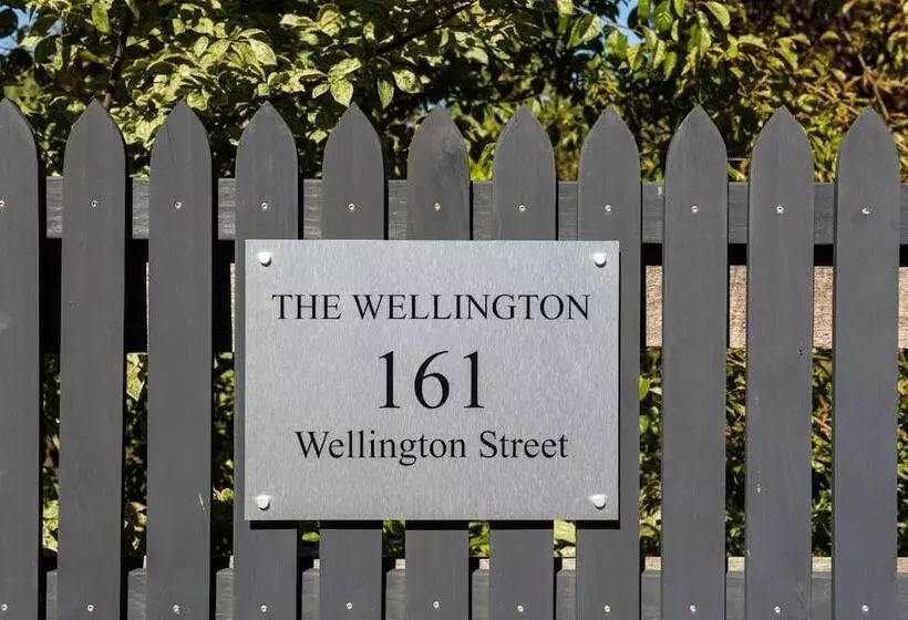 The Wellington Bed And Breakfast