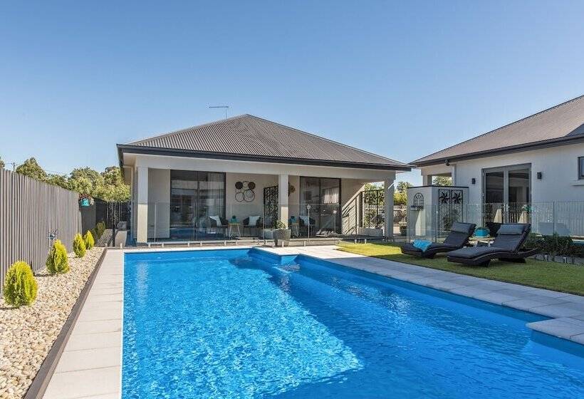 The Wellington Bed And Breakfast