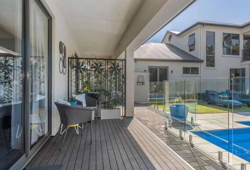 The Wellington Bed And Breakfast