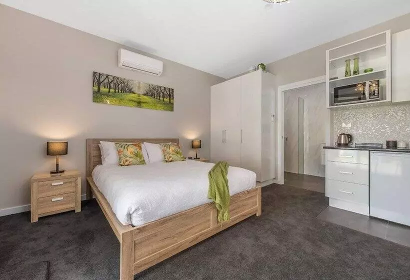 The Wellington Bed And Breakfast