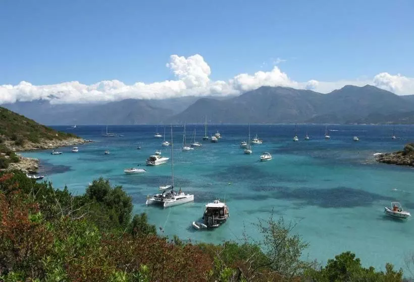 Aamiaismajoitus (B&B) Chambres D'hôtes Multari