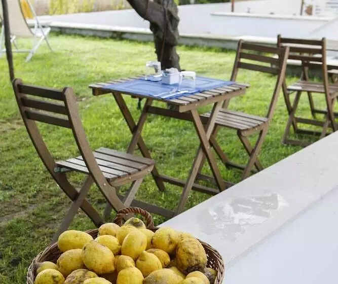 تختخواب و صبحانه La Casa Sul Faro