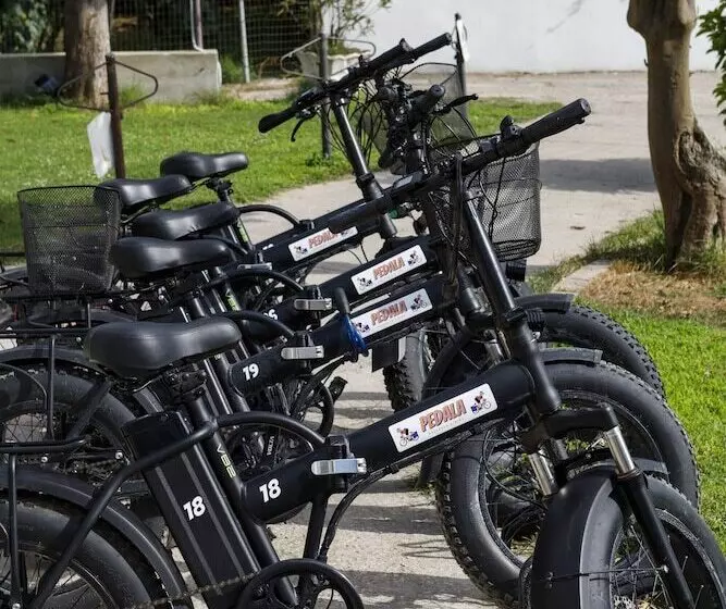 تختخواب و صبحانه La Casa Sul Faro