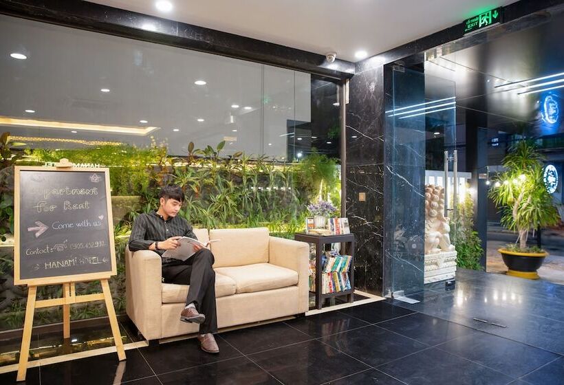 Hanami Hotel Danang