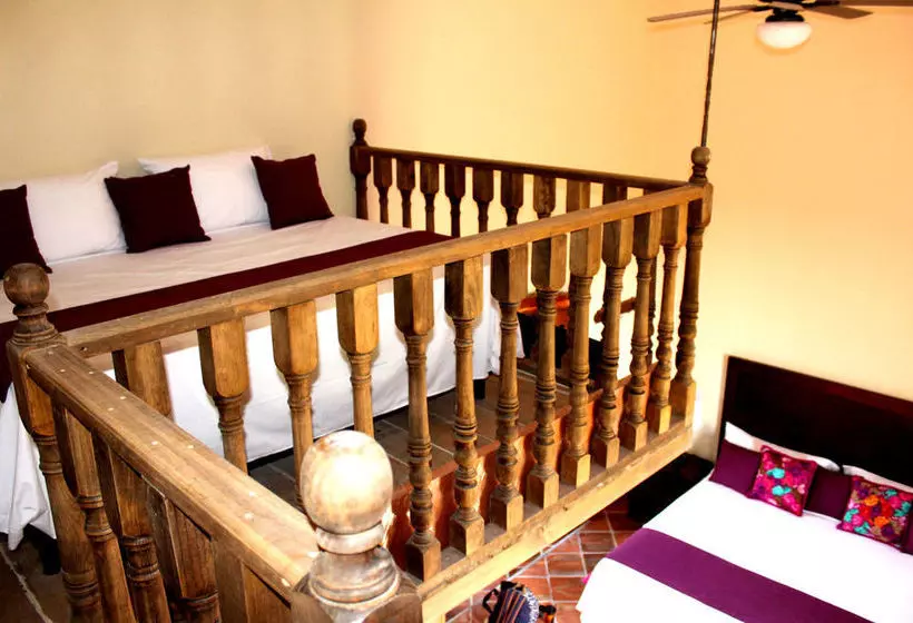 Hostelli Hacienda San Nicolas De Las Fuentes