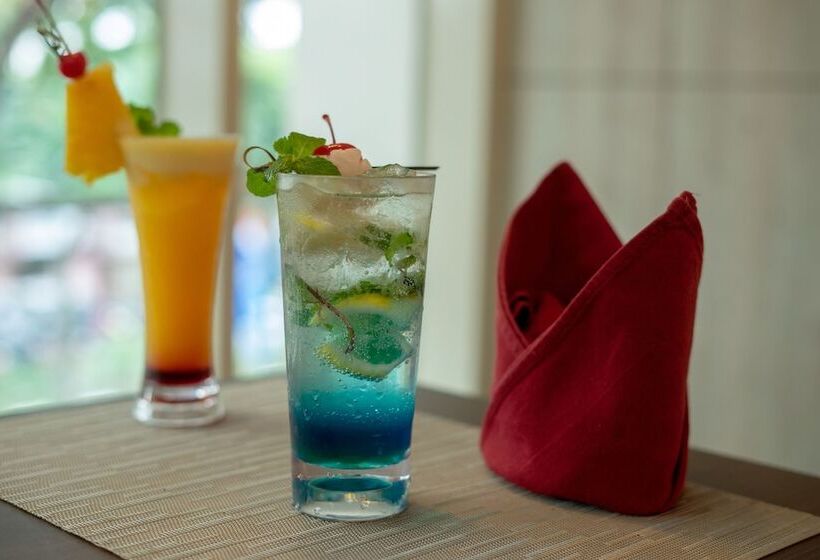 호텔 Bw Luxury Jambi