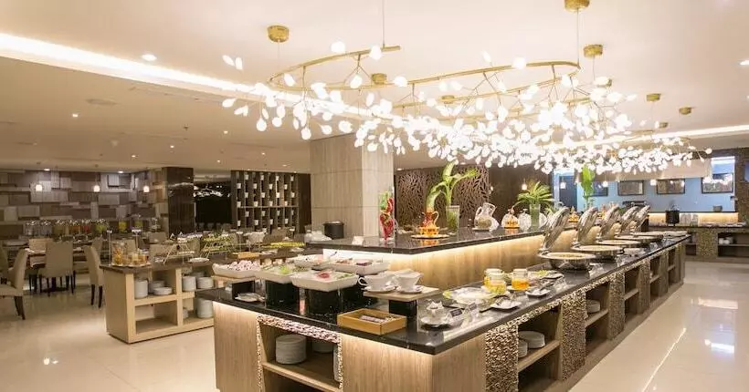 هتل Bw Luxury Jambi