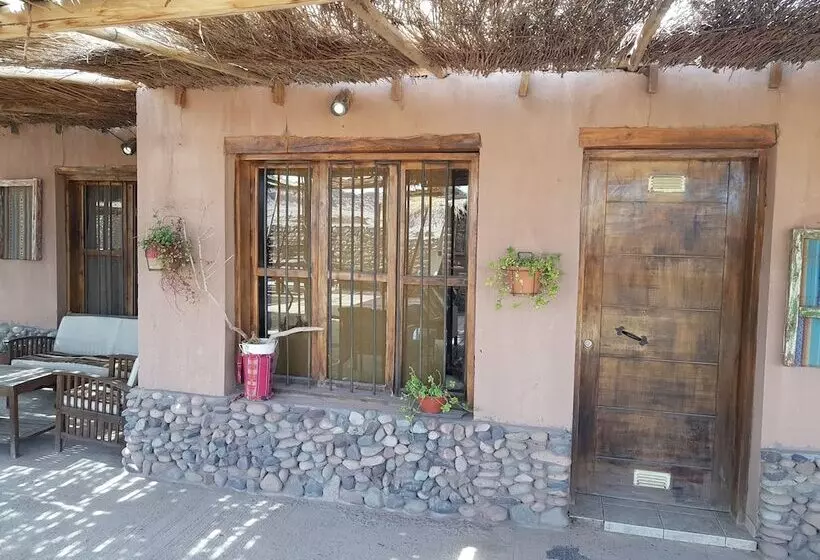 هتل Lodge Y Cabañas Rio Yaye