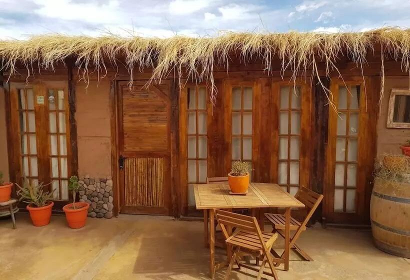 هتل Lodge Y Cabañas Rio Yaye