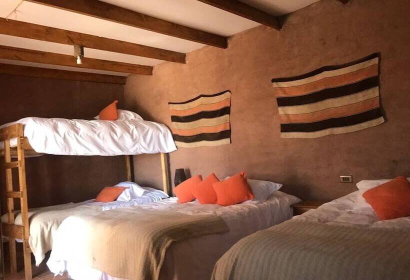 בית מלון כפרי Lodge Y Cabañas Rio Yaye