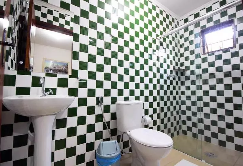 Hotelli Pousada Esmeralda Olimpia