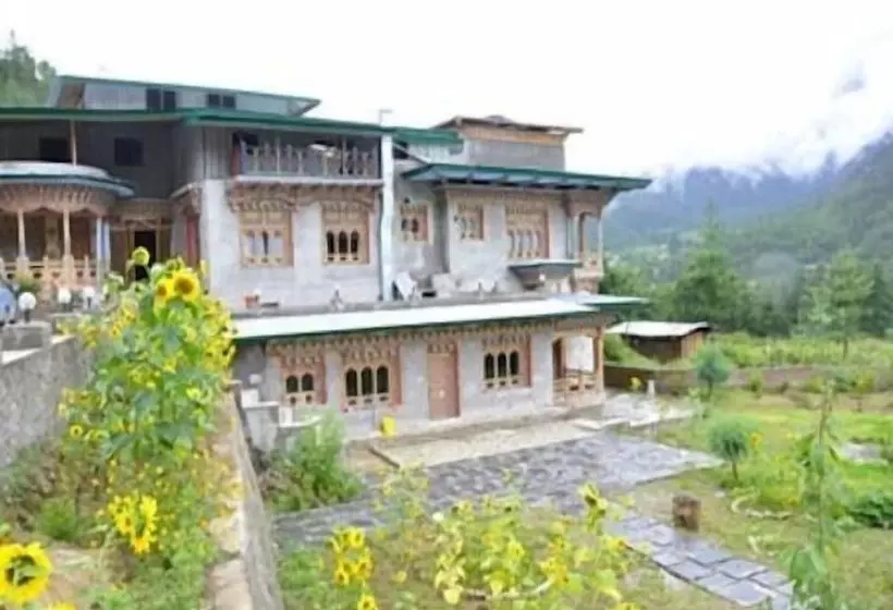 هتل Taktsang Boutique Resort & Spa