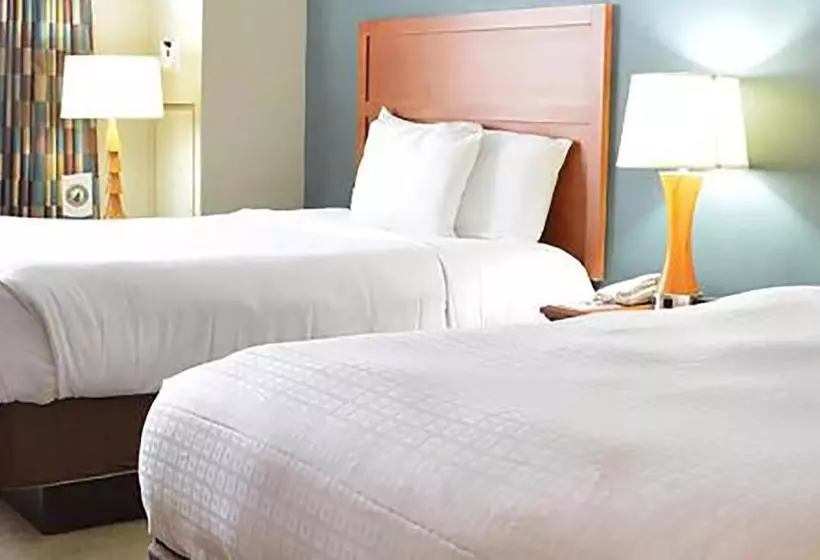 Hotelli The Inn At The Isle Of Capri Lake Charles