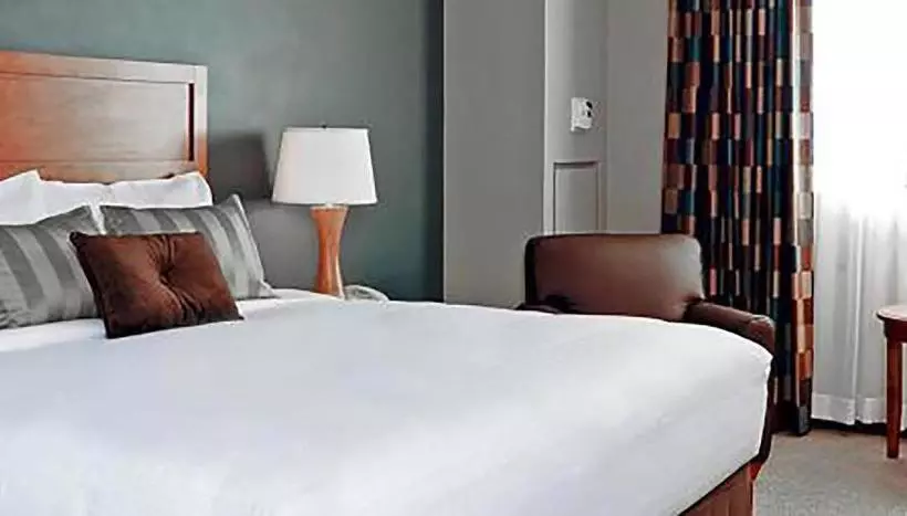 Hotelli The Inn At The Isle Of Capri Lake Charles