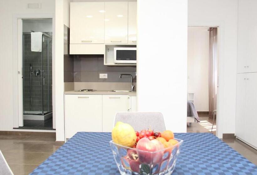 Mondo Suites Apartments