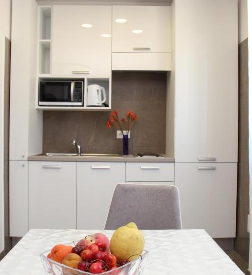 Mondo Suites Apartments