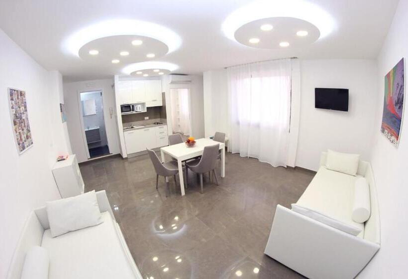 Mondo Suites Apartments