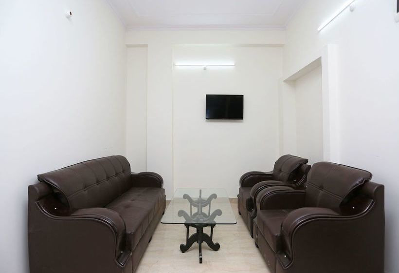 Oyo 10853 Home 2bhk Bhimtal Lake