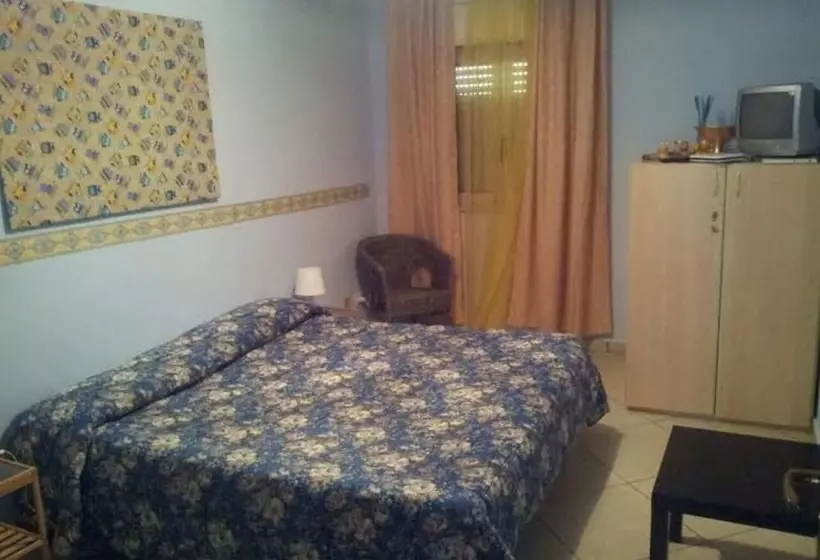 ペンション Bed And Breakfast Oasi