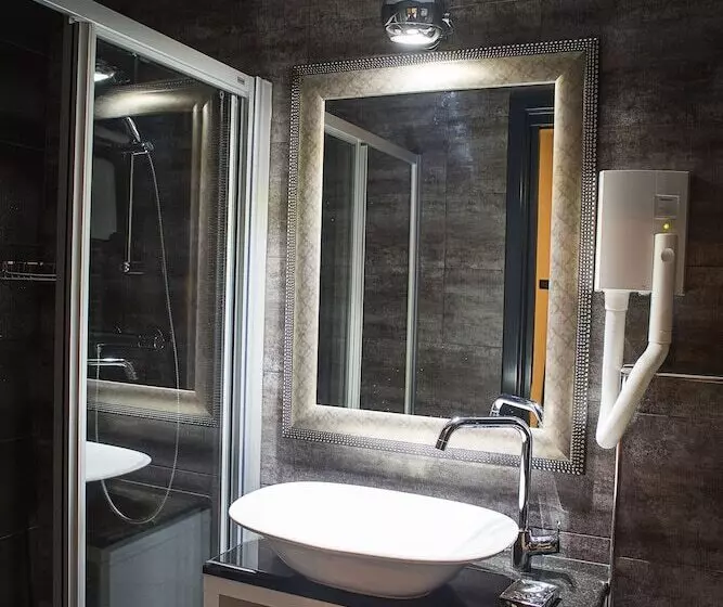 Majatalo Log In Rooms