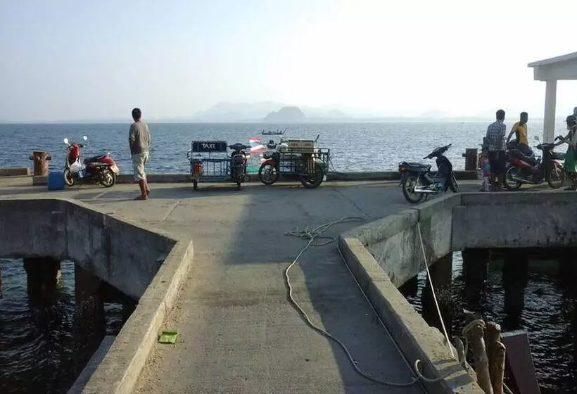 Majatalo Lucky Bungalow