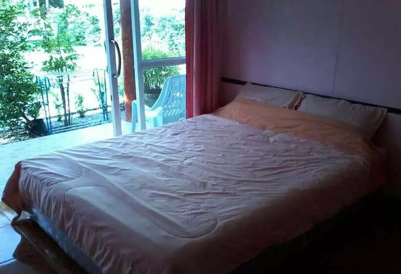 Majatalo Lucky Bungalow