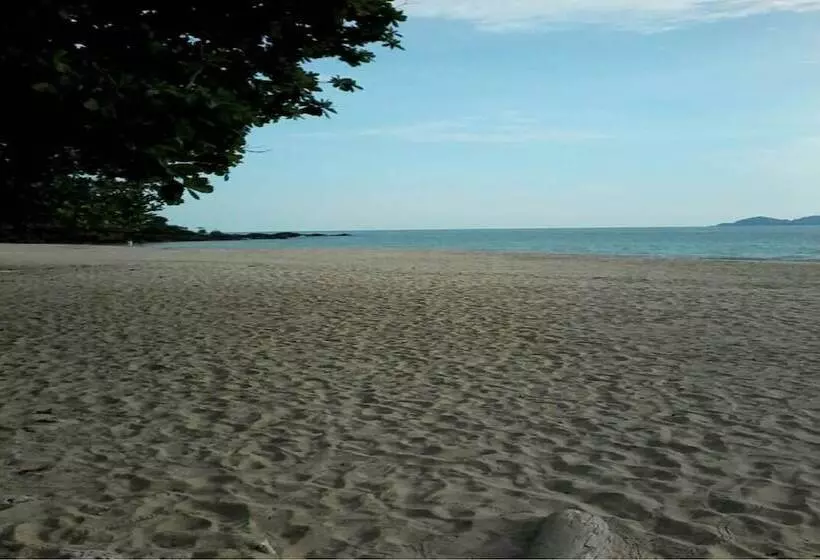 Majatalo Lucky Bungalow