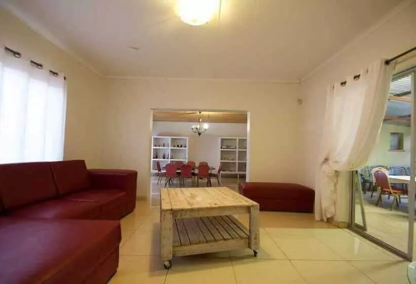 پانسیون Mo Nize Villa Guesthouse