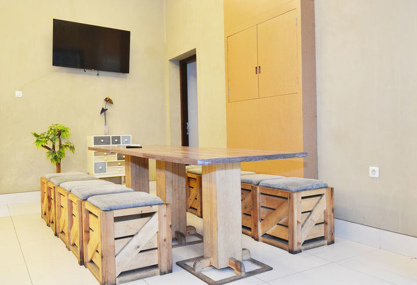 膳宿费 Zen Rooms Olympic Garden