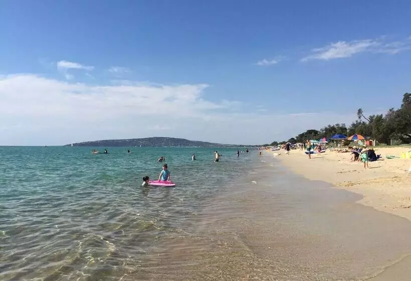 Aquawaters House By Barefoot Beach Stays