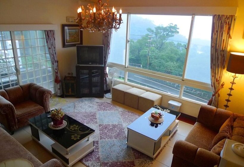 تختخواب و صبحانه Villa High Wharf