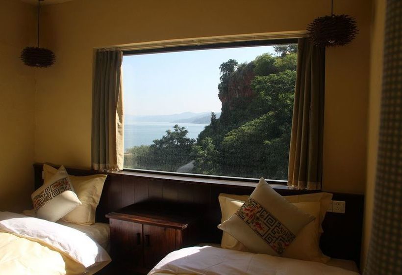 Buyi Hotel Resort Fuxian Lake