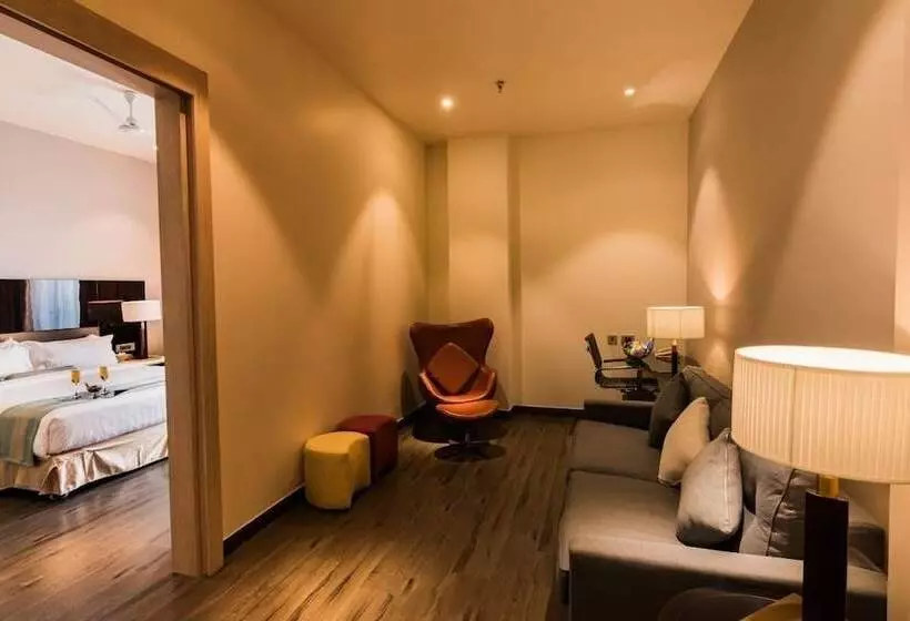 Hotelli Amara Gateway