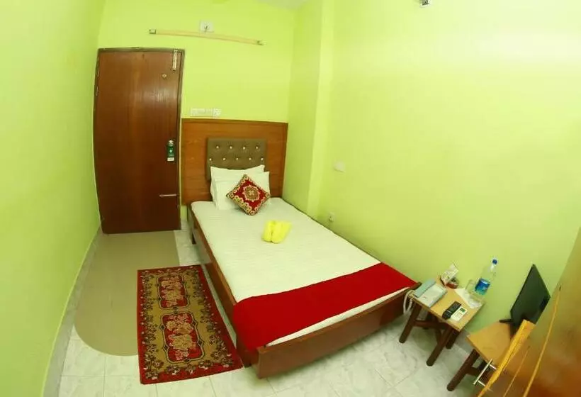 هتل Farmis Garden